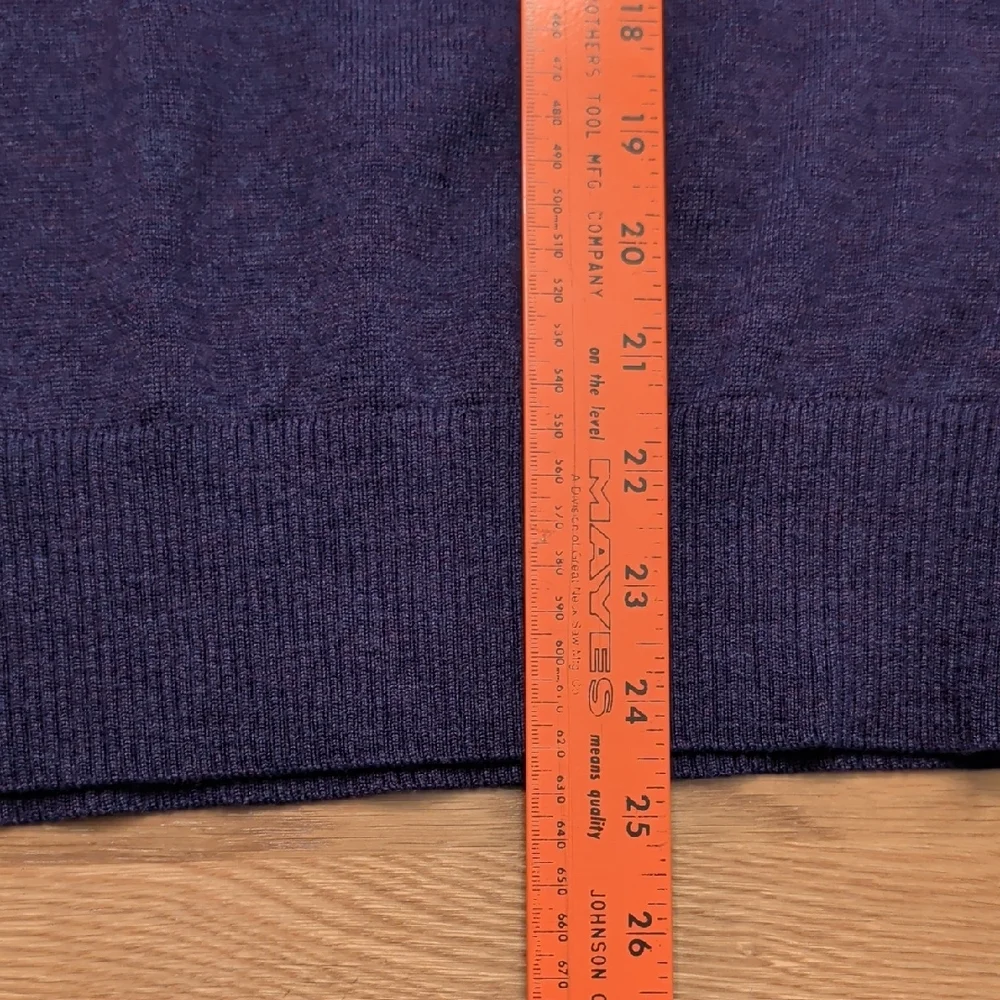 Banana Republic sophisticated zip
